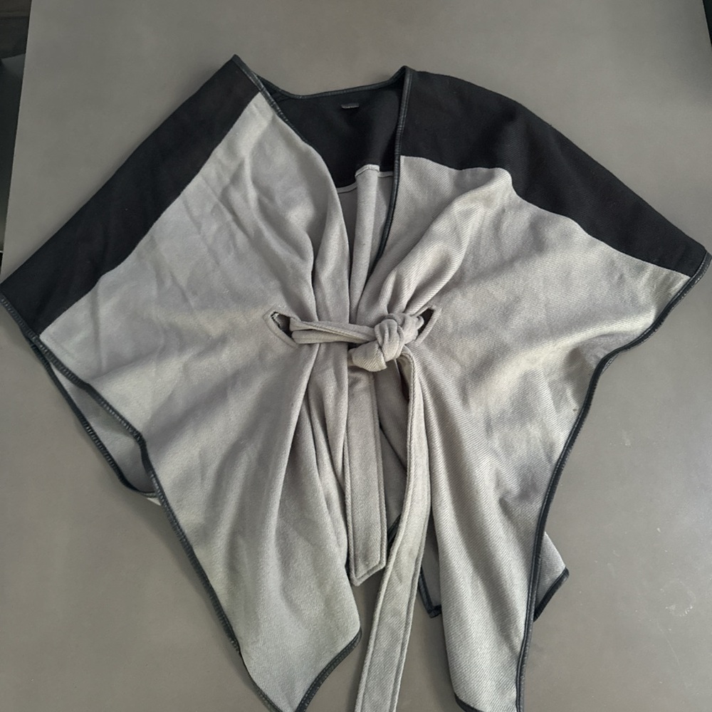 Elegant Black and Gray wrap poncho Women's Sweater